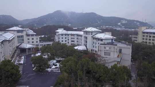 浙江农林大学冬季唯美雪景风景航拍