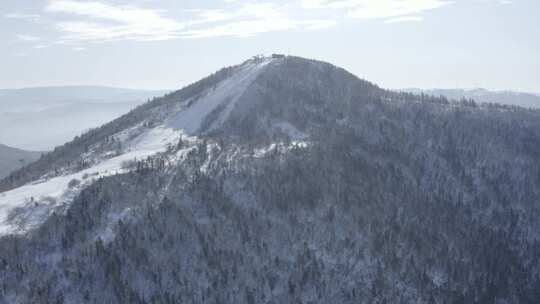 航拍黑龙江亚布力滑雪场冬季风光风景