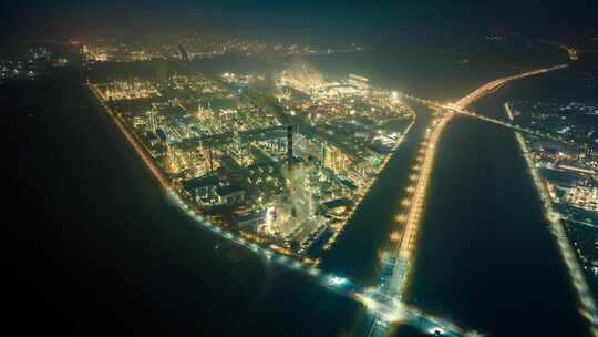 石油化工厂炼油厂储夜景航拍延时摄影