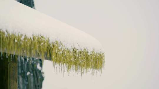 冬季山间雪景