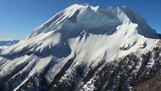 雪山 冬日 自然生态 冬季 山峰 雪景