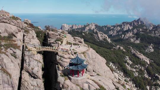 航拍青岛崂山巨峰海上名山延时拍摄