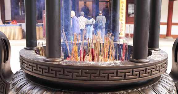 杭州径山寺香炉香火烧香祈福