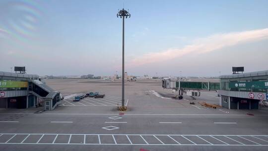 杭州萧山机场国航航班起飞视频素材模板下载