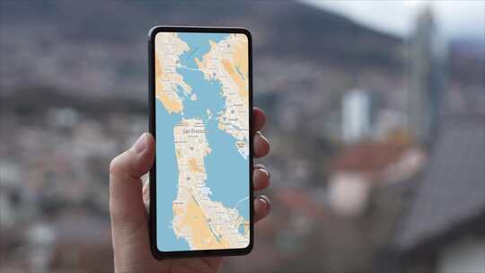 电话屏幕上的美国旧金山地图