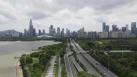 深圳滨海大道城市交通车流航拍