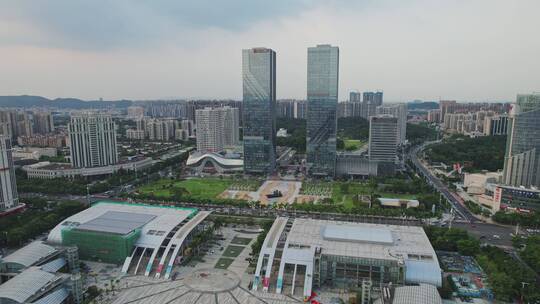 江门地标万达广场五邑广场城市风光航拍4K