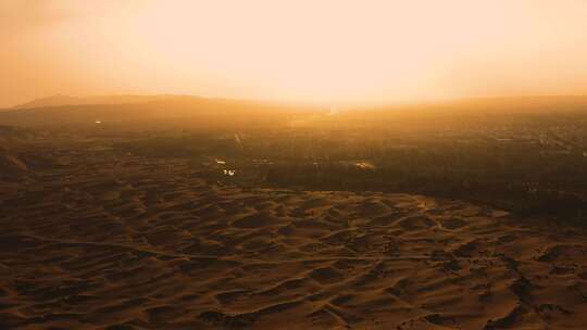库木塔格沙漠沙山沙丘黄沙风沙