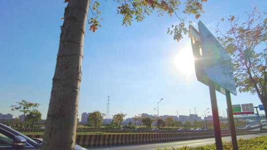 城市夕阳西下马路汽车车辆车流延时风景视频