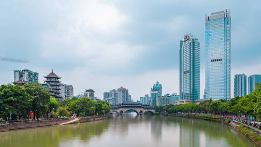 安顺廊桥_府河_香格里拉大酒店_日景延时视频素材模板下载