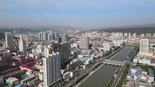 航拍山西吕梁市城区4K30帧