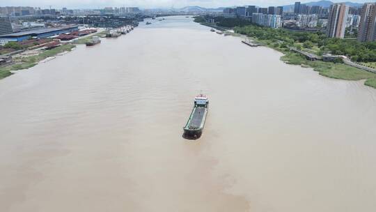 宁波甬江江面货船水上运输4K航拍视频素材模板下载