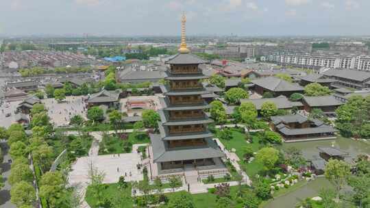 上海宝山寺寺庙中式建筑航拍