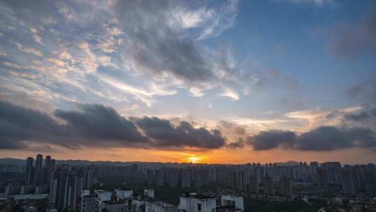 重庆彩云湖城市日落晚霞