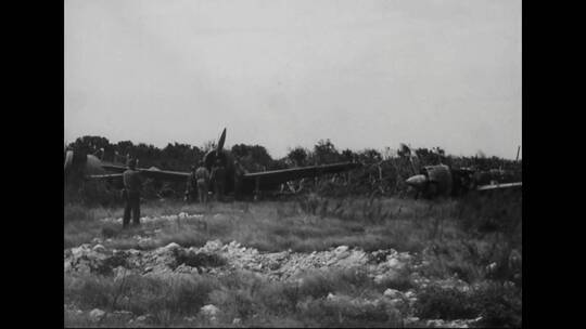 二战期间被摧毁的飞机残骸