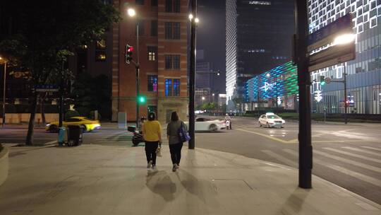 上海南京东路外滩外白渡桥黄浦区夜景4K实拍