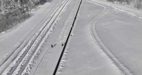 雪岭雾松滑雪场航拍