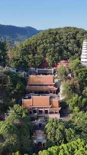 竖屏航拍四川宜宾白塔山东山寺