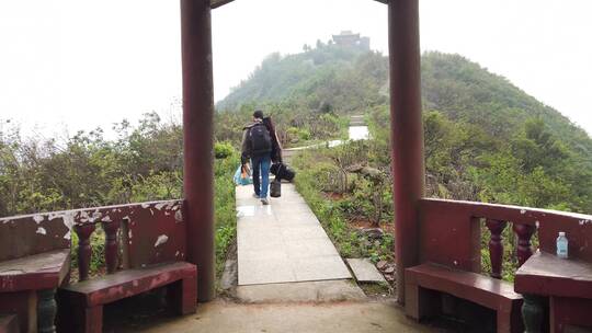 湖南衡东凤凰山登山阶梯