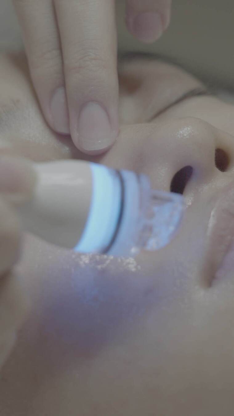 美容院 洁面 美容