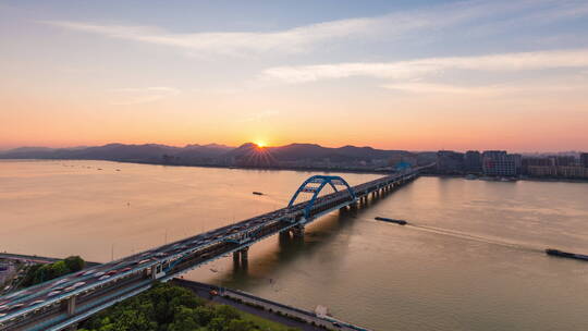 杭州复兴大桥日转夜延时摄影