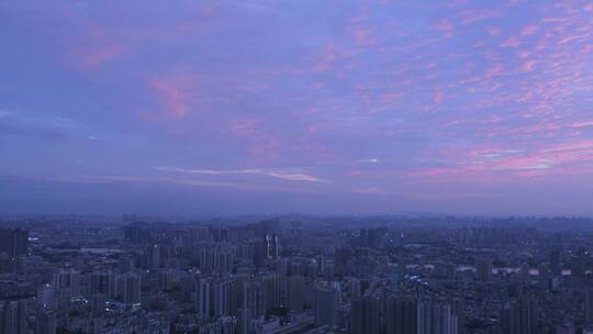 广州珠江与天空夕阳晚霞火烧云唯美风光航拍