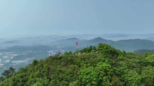 山顶旗帜航拍山峰红旗山顶国旗登顶成功旗子