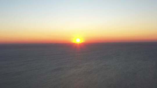 航拍 海边 倒影 地平线 水波 海面 日出