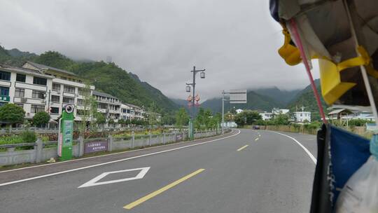 浙江温州楠溪江景区大若岩人力车