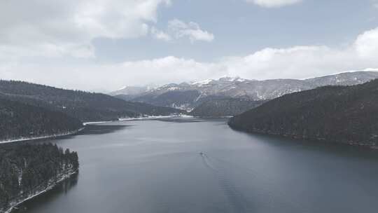 「有版权」航拍普达措国家公园雪景4K-4