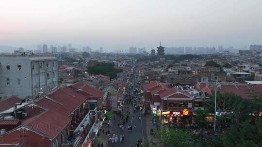 泉州开元寺东西塔航拍西街泉州市区建筑风光