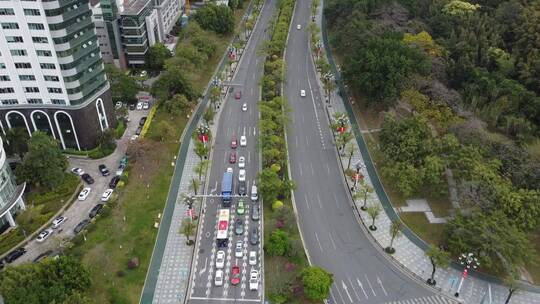 城市公路车流交通航拍