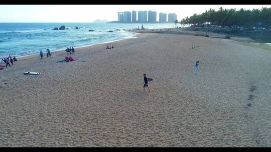 沙滩海边游客热带海洋旅游海岸线海水3