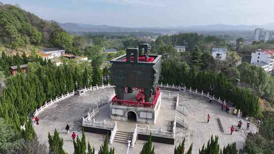 南岳衡山万寿大鼎