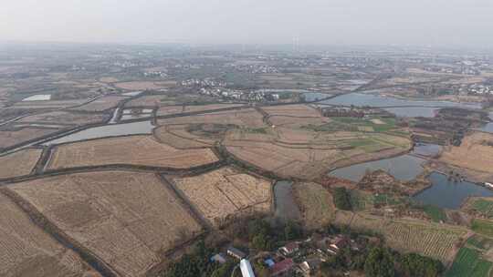 乡村农田湖泊航拍全景