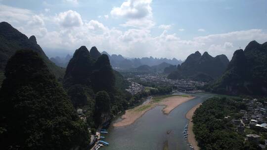 桂林山水甲天下，阳朔山水甲桂林