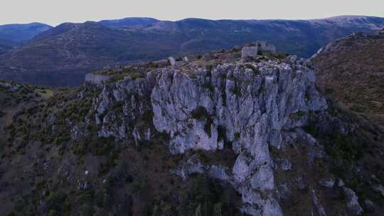 Castellaras de Thorenc在法国阿尔卑斯山用无人机拍摄