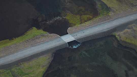 道路，桥梁，瀑布，河流