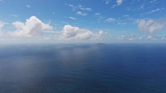 高空航拍碧海蓝天片头片尾背景通用素材