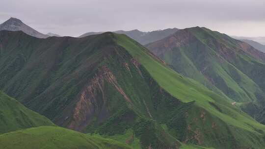 西藏高山云海