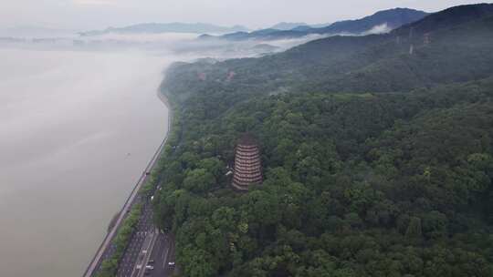 杭州钱塘江大景六和塔之江路