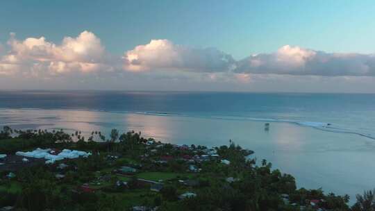 Teahupoo Tahiti新法官塔日