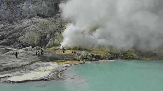 HDR印尼爪哇岛宜珍火山湖泊航拍自然风光