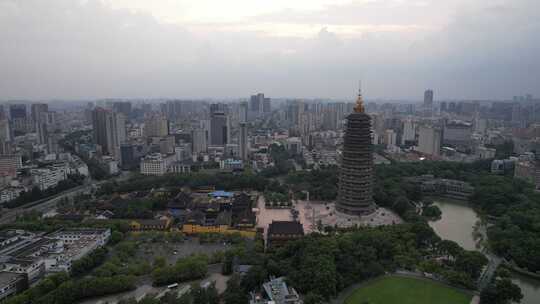 江苏常州天宁禅寺红梅公园航拍