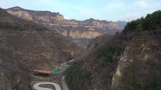 航拍沕沕水景区冬天 冬季 山区