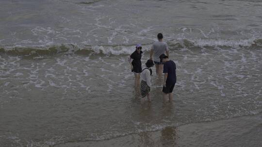 海边城市岛屿礁石海浪航拍