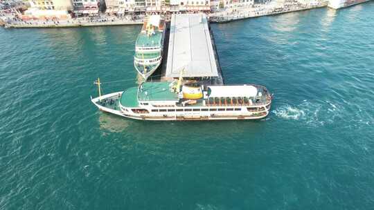伊斯坦布尔Karakoy码头渡轮
