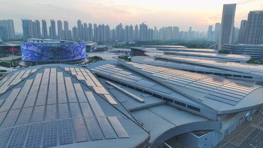 武汉国际博览中心，特写平视环绕镜头