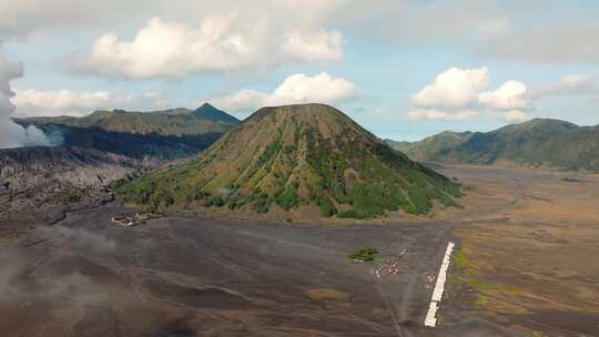 航拍Bromo火山云海