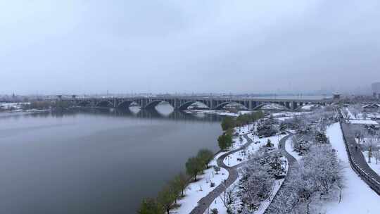 航拍洛阳朱樱塔雪景